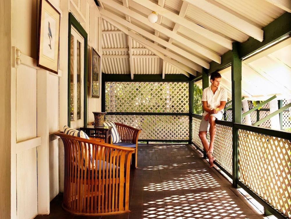 Pinctada Mcalpine House Hotel Broome Exterior photo